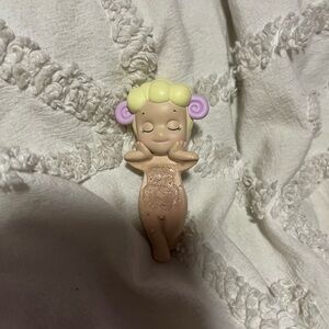 Sonny Angel lamb hipper